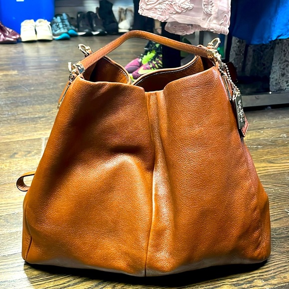 Coach Purse🔥 - Picture 1 of 4